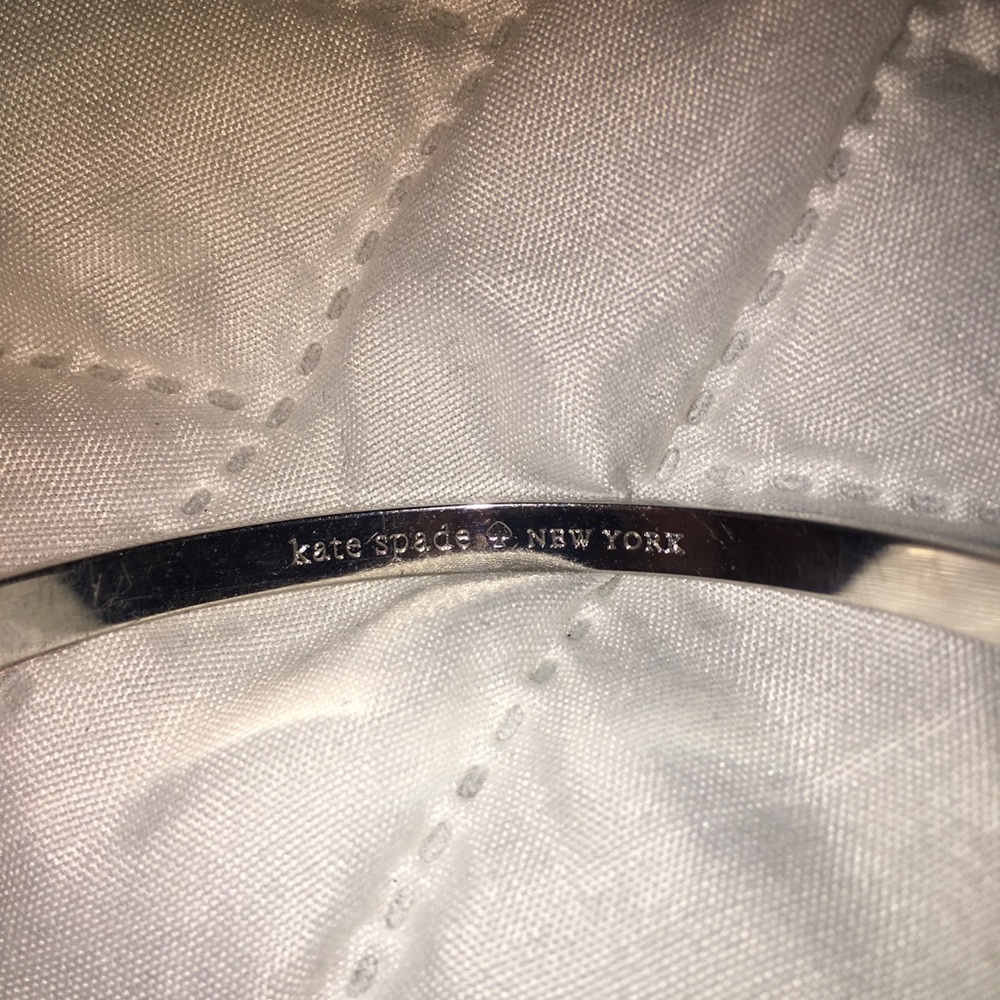 Kate Spade Bangle. Worn at most 4 times!!